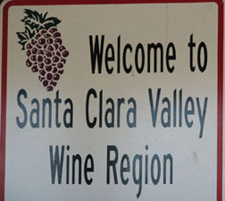 Santa Clara wine sign