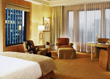 Four Seasons Hotel NY room